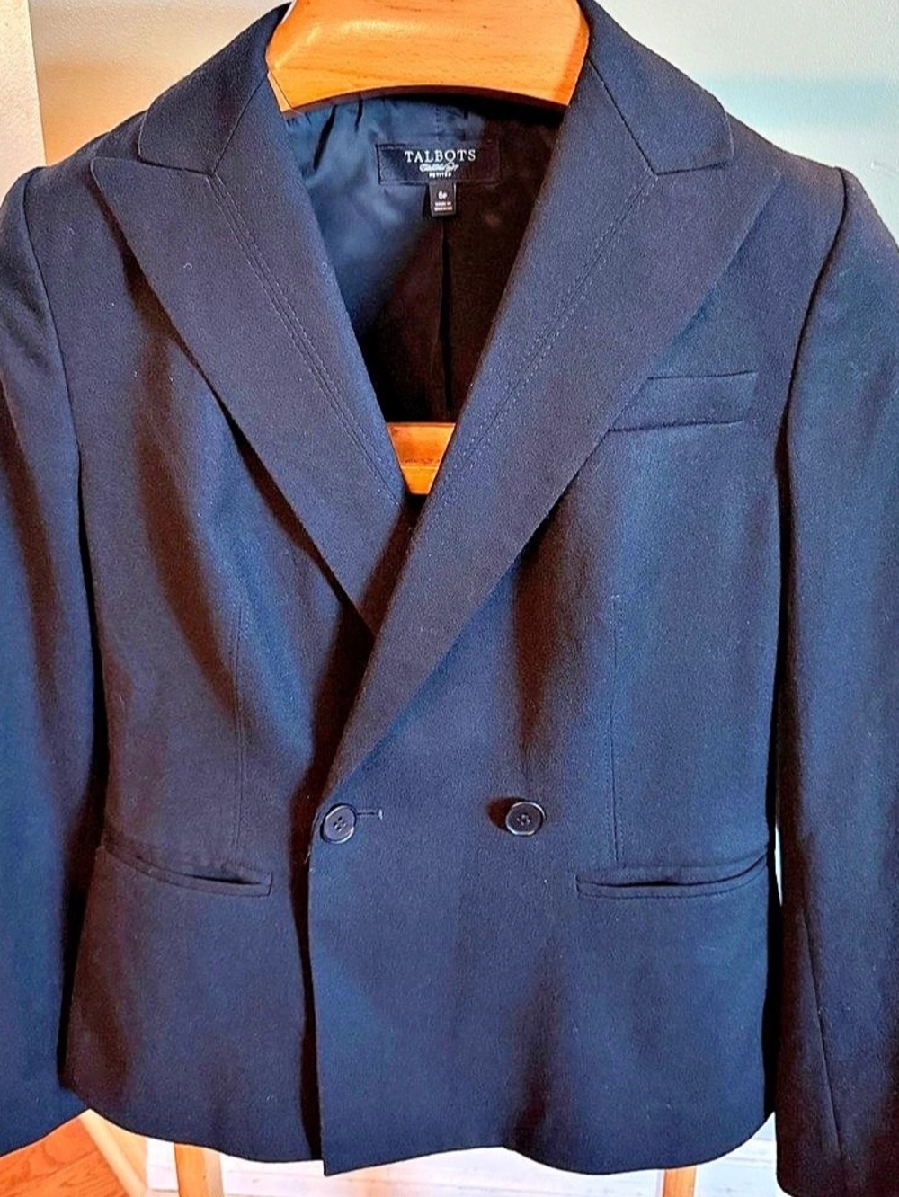 Talbots Wool Blazer in Black Size 6P Like New